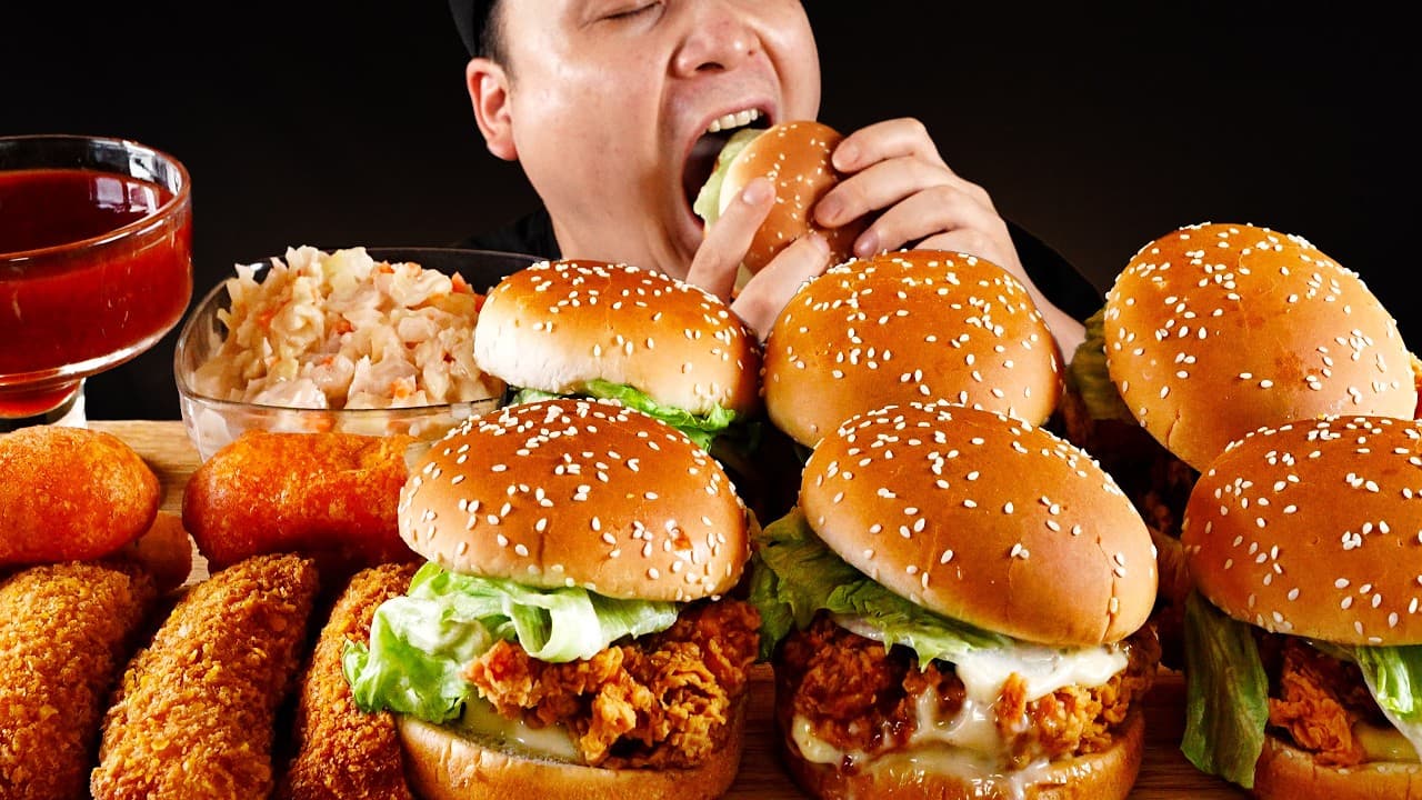 Eating the Classic Mom's Touch Menu: Thigh Burger, Chicken Cheese Sticks, and More!